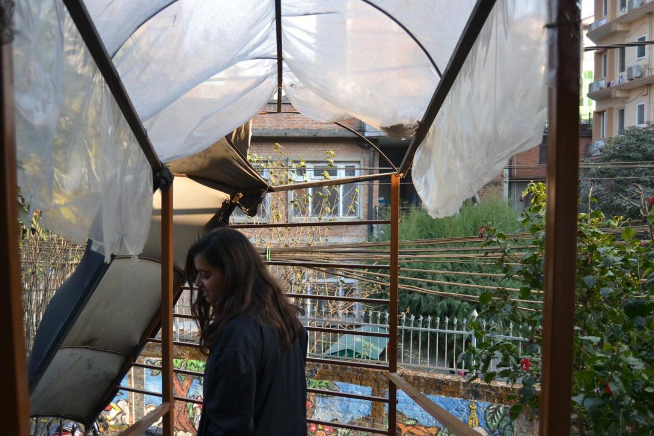 Fireflies Hostel Катманду Екстериор снимка