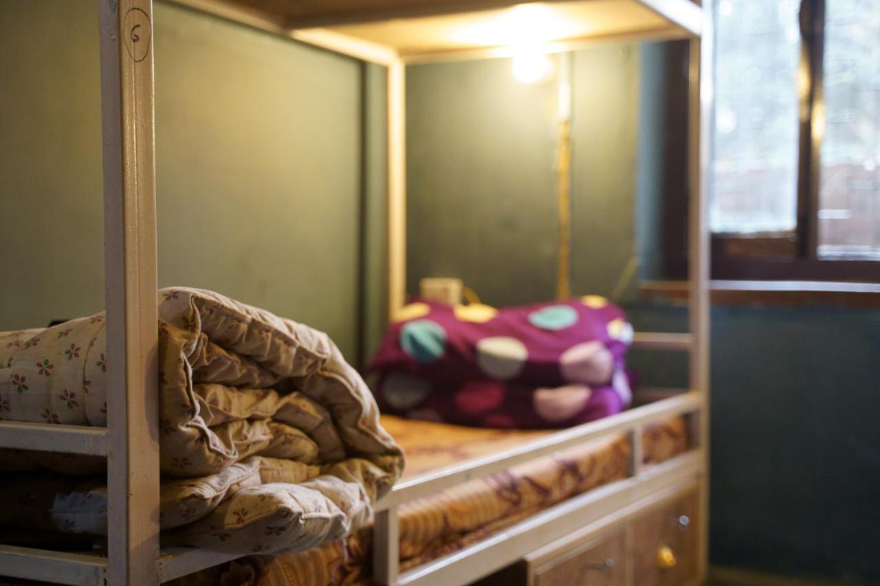 Fireflies Hostel Катманду Екстериор снимка